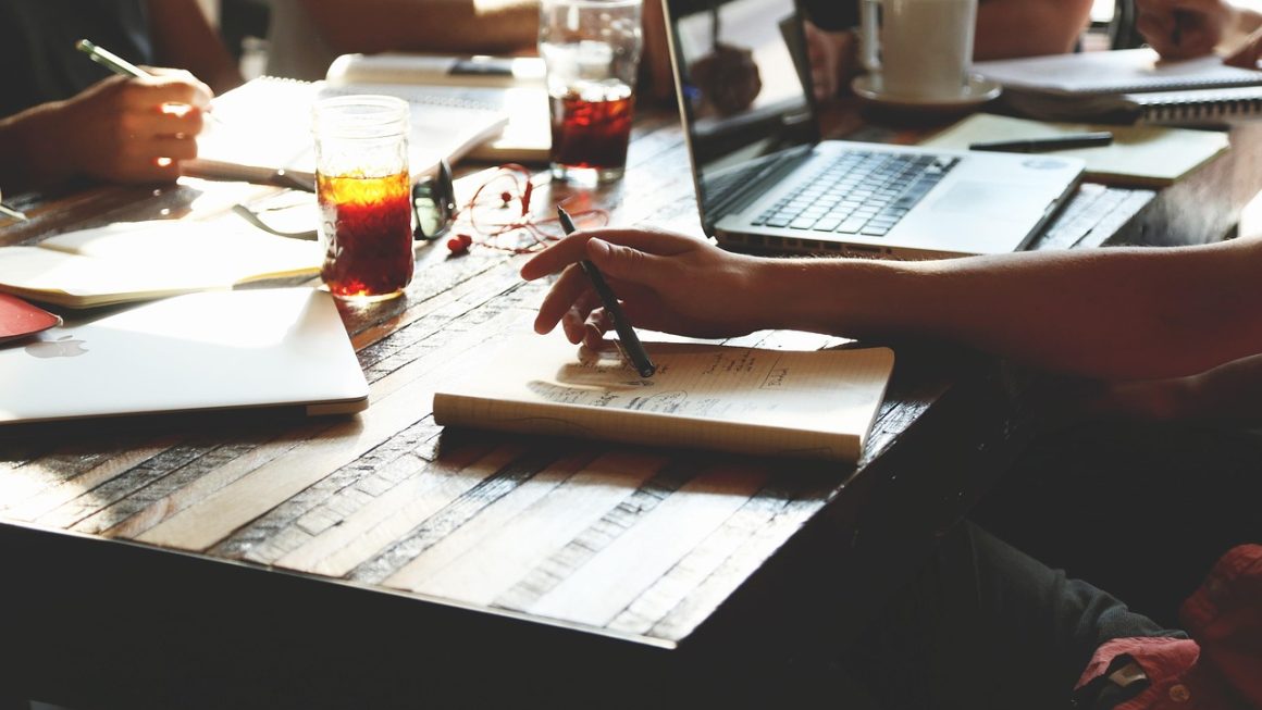 As 10 Melhores Estratégias de Recrutamento para Diversidade em Empresas de Tecnologia