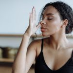 As 10 Melhores Exercícios de Respiração para Reconfigurar o Foco Durante o Trabalho