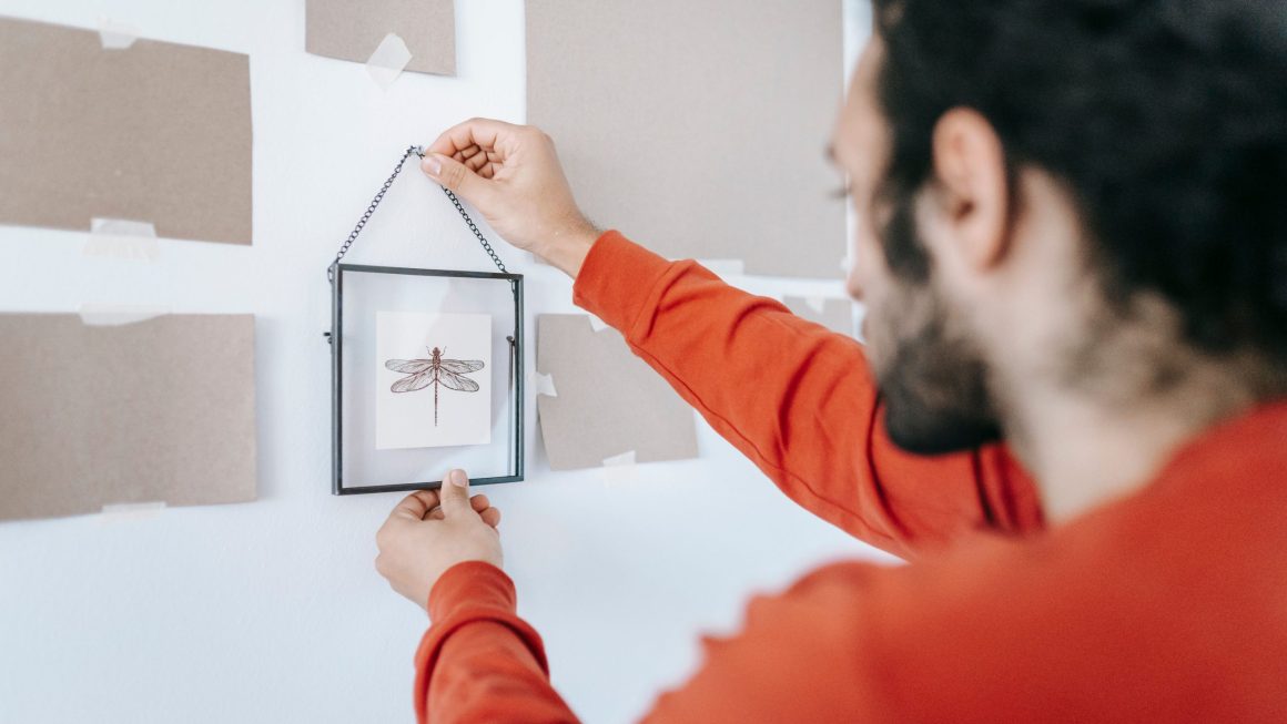 As 6 Melhores Ideias de Arte de Parede Estética para Personalizar Seu Apartamento
