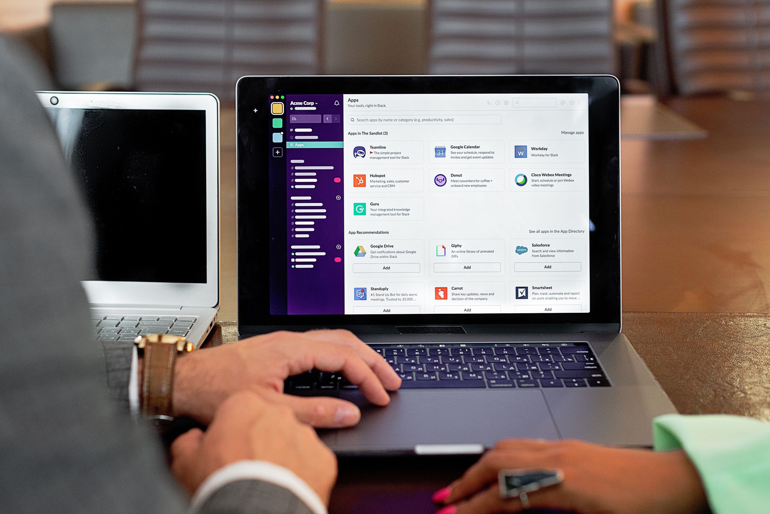 As 7 Melhores Táticas de Integração de Software para Conectar Aplicativos de Negócios