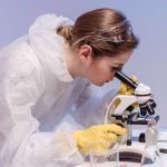 As 8 Maiores Descobertas em Biologia que Transformaram a Medicina