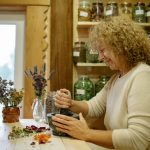 Os 10 Melhores Chás de Ervas Tradicionais Usados na Cura Holística