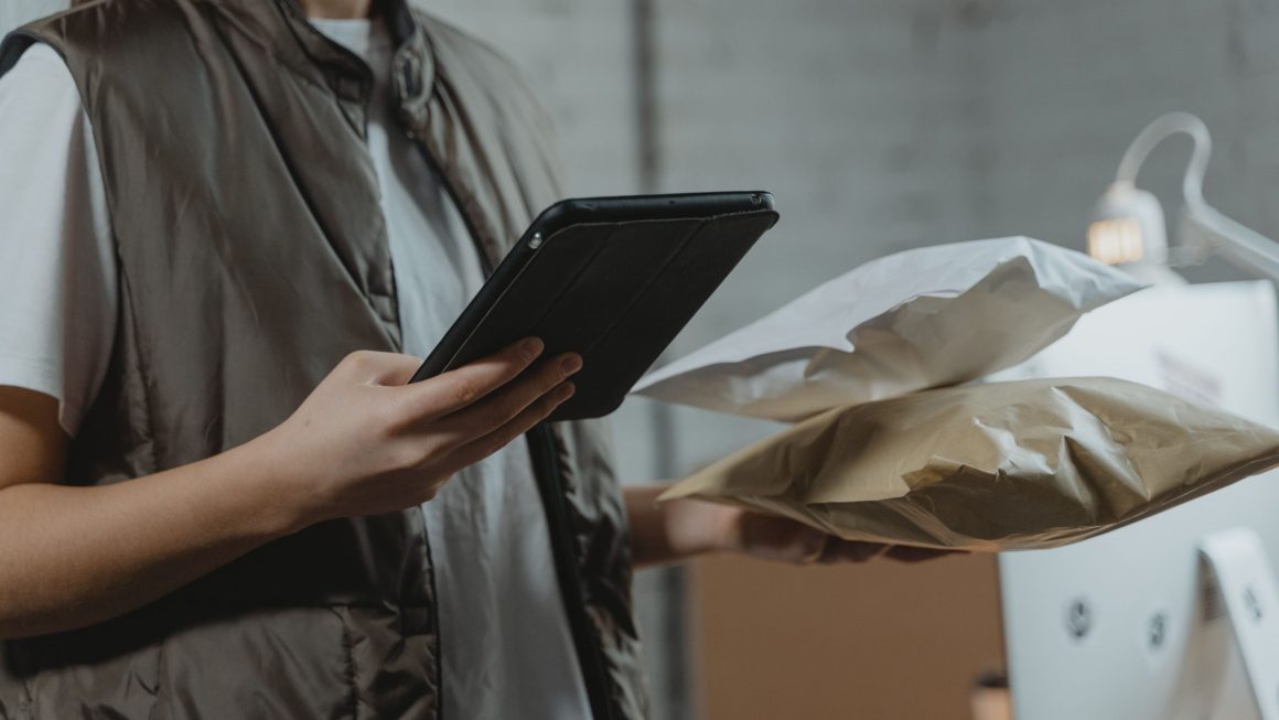 Os 5 Melhores Sistemas de Gestão de Inventário para Negócios de E-Commerce
