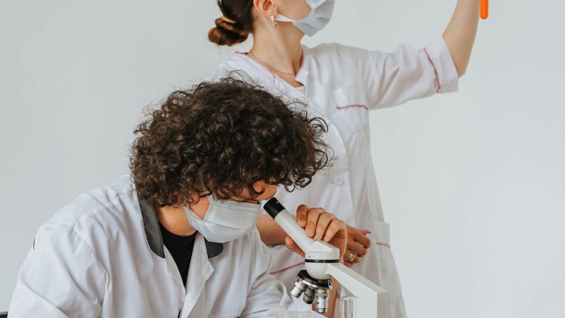 Os 5 Principais Artigos sobre Diferenciação de Organoides em Biologia do Desenvolvimento