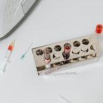 Os 6 Principais Ensaios Clínicos de Edição Gênica em Medicina Regenerativa