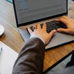 Os 7 Melhores Modelos de E-mails de Outreach Frio que Garantem Respostas de Executivos