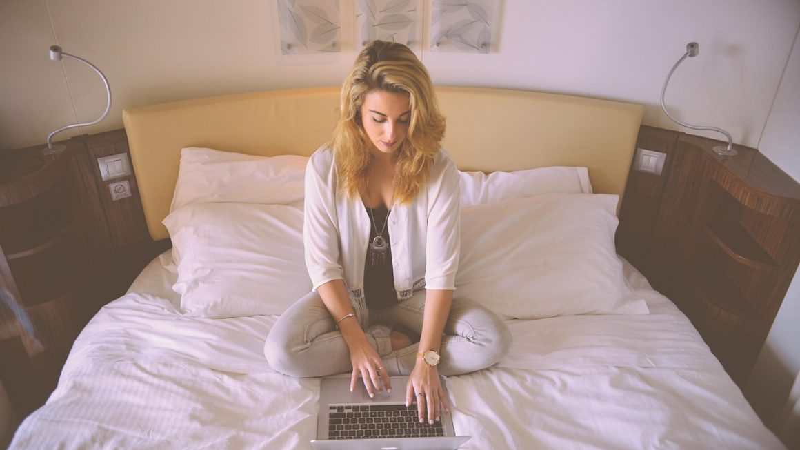 Os 10 Melhores Protetores Auriculares com Isolamento Acústico para Ambientes de Trabalho Concentrado