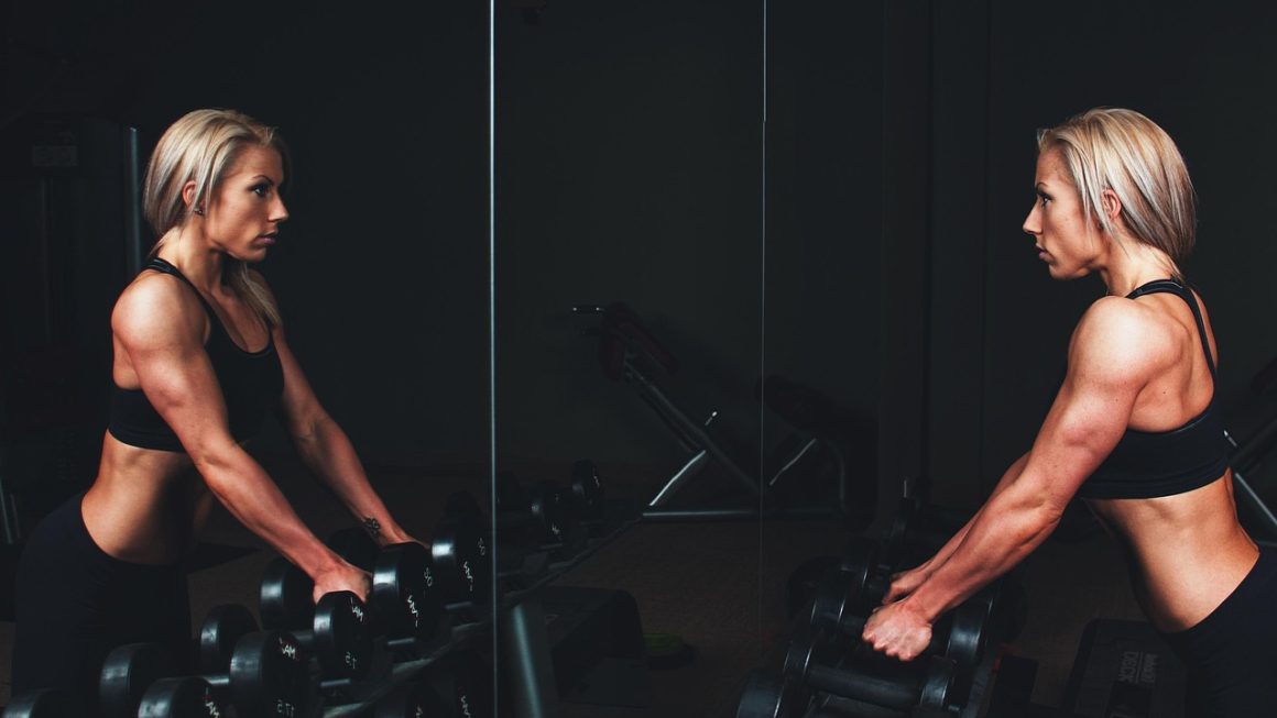 As 5 Melhores Maneiras de Adaptar Seu Treino do Indoor para o Calor do Exterior