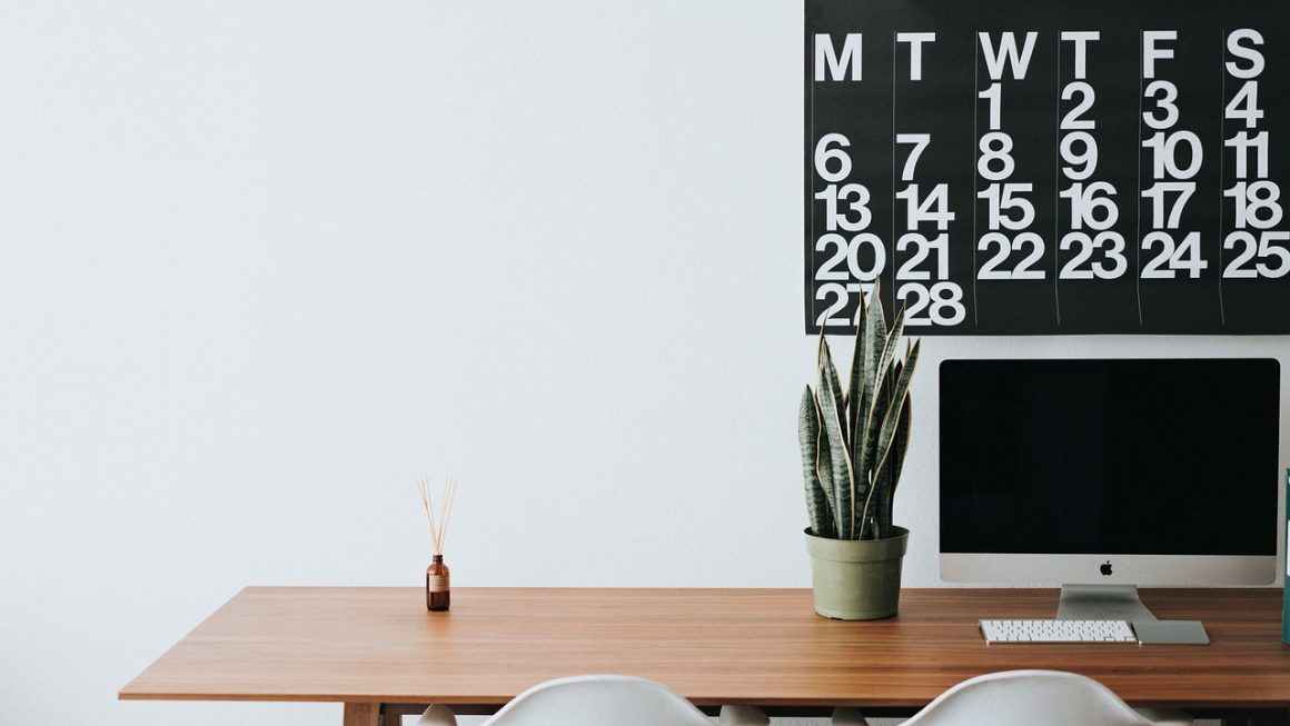 Os 10 Melhores Suportes de Parede para Displays inteligentes para Calendários de Família