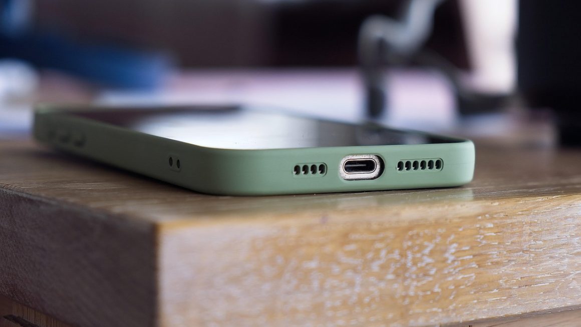 Top 5 Carregadores USB-C de Alta Potência para Carregar seu Laptop Rapidamente